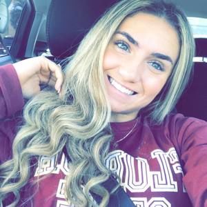 Meet your Posher, Maria fernanda